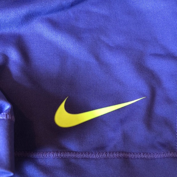 Nike Pro Dri-Fit Spandex - Picture 2 of 4